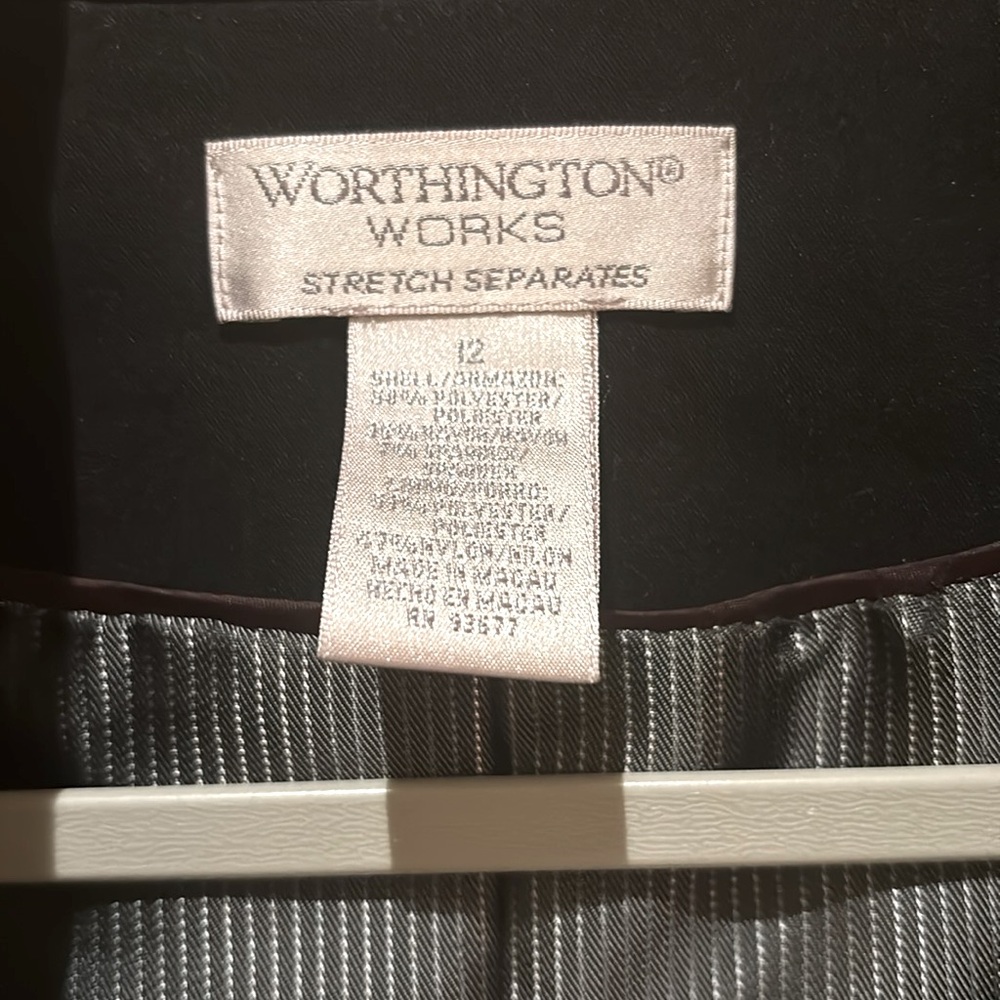 blazer - Picture 2 of 3